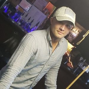 Meet your Posher, Micah